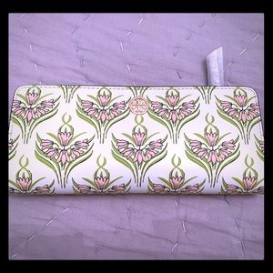 Tory Burch Robinson Slim Wallet Pink Meridian